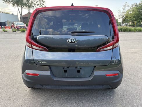 Used 2021 Kia Soul LX FWD image 30