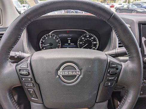 Used 2024 Nissan Frontier SV w/ SV Convenience Package RWD image 33