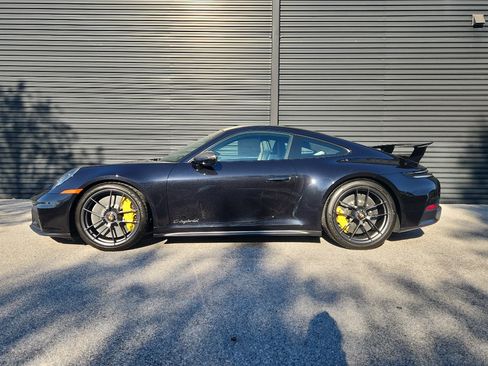 New 2026 Porsche 911 Carrera GTS image 2