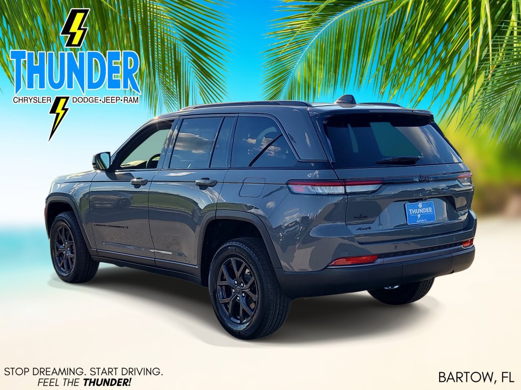 New 2027 Jeep Grand Cherokee Altitude AWD/4WD image 3