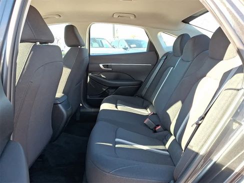 Certified 2025 Hyundai Sonata SE image 10