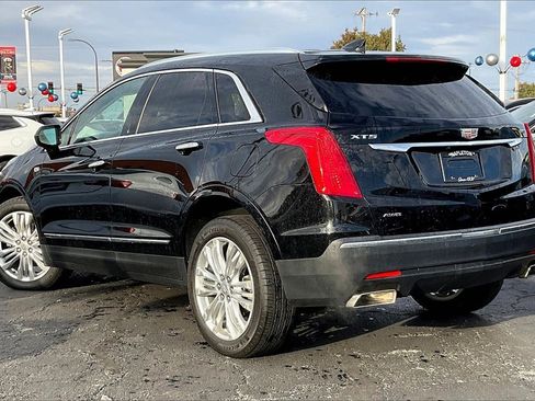 Used 2018 Cadillac XT5 Premium Luxury image 9