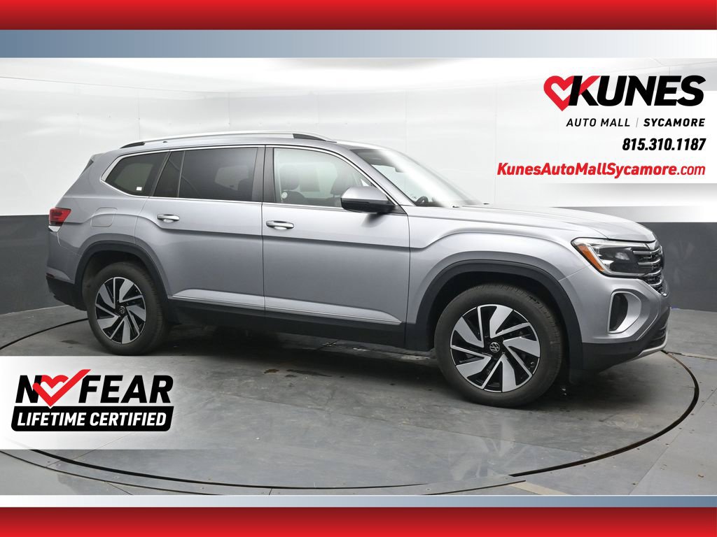 Used 2025 Volkswagen Atlas SEL AWD/4WD image 1