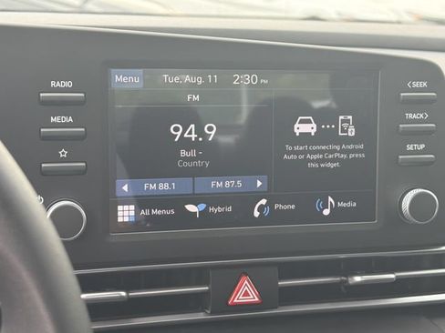 New 2026 Hyundai Elantra Hybrid FWD image 30