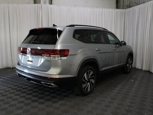 New 2026 Volkswagen Atlas SE image 26