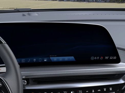 New 2026 Cadillac Lyriq Luxury w/ LPO, Floor Liner Package AWD/4WD image 20