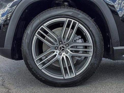 New 2026 Mercedes-Benz GLS 450 4MATIC image 18