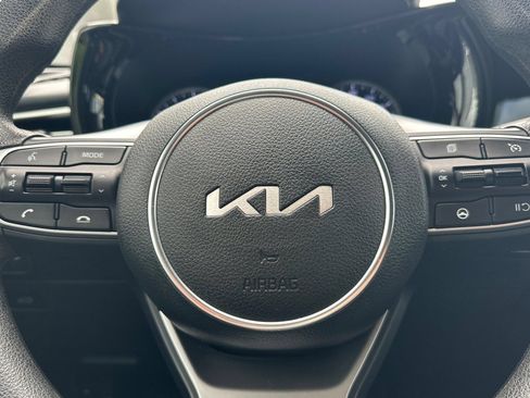 Used 2024 Kia K5 LXS FWD image 23