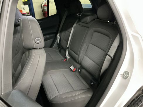 Used 2025 Chevrolet Equinox LT FWD image 33