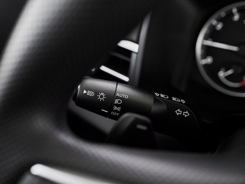 New 2025 Mitsubishi Outlander ES image 35