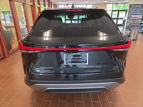 New 2026 Lexus RX 450h AWD image 3