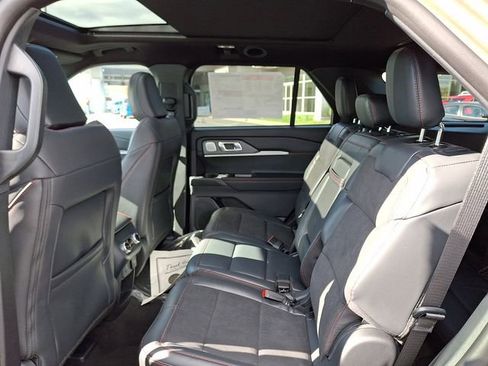 Certified 2026 Ford Explorer ST w/ Sun And Sound Package image 6