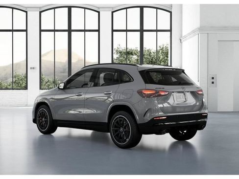 New 2026 Mercedes-Benz GLA 35 AMG 4MATIC image 29