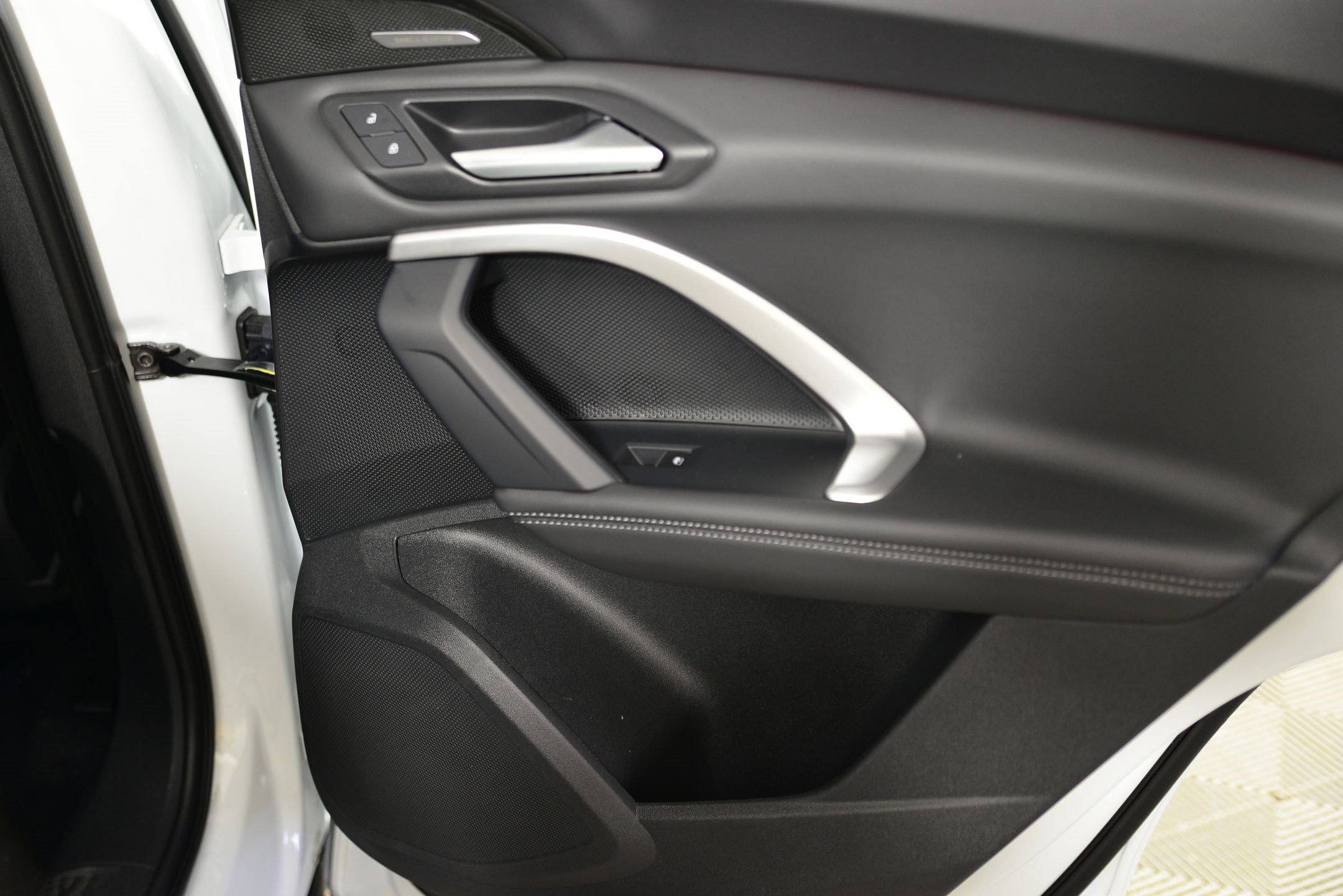 New 2025 Audi Q5 Premium Plus AWD/4WD image 19