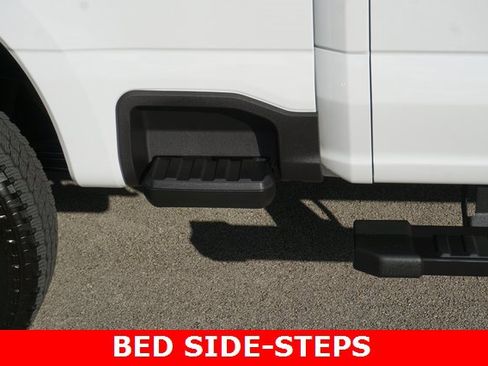 Used 2025 Ford F250 Lariat w/ Lariat Ultimate Package image 33