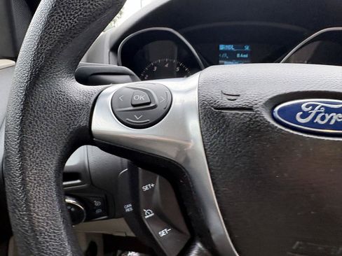 Used 2012 Ford Focus SE FWD image 10