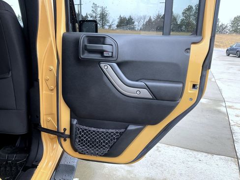 Used 2013 Jeep Wrangler Unlimited Sport image 21