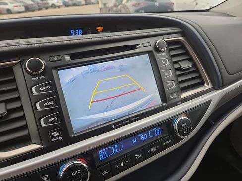 Used 2019 Toyota Highlander Limited image 33