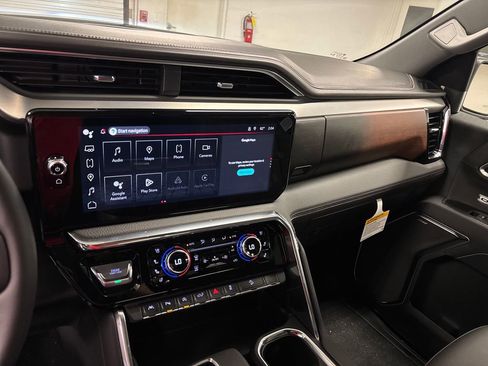 New 2026 GMC Sierra 1500 Denali AWD/4WD image 35