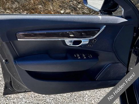 Used 2018 Volvo S90 T5 Momentum AWD/4WD image 21