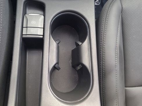 Used 2023 Hyundai Kona Limited image 21