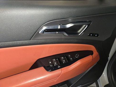 Used 2023 Kia Sportage SX image 13