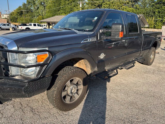 Used 2015 Ford F350 Lariat AWD/4WD image 2