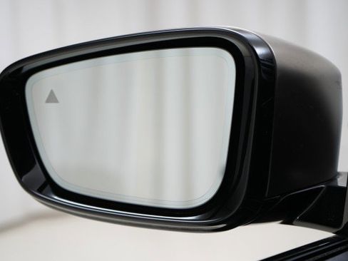 Used 2019 BMW M550i xDrive M550i xDrive w/ Premium Package 2 image 32