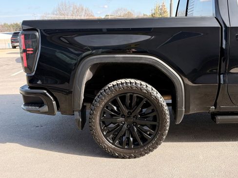 Used 2019 GMC Sierra 1500 Denali w/ Denali Ultimate Package image 9