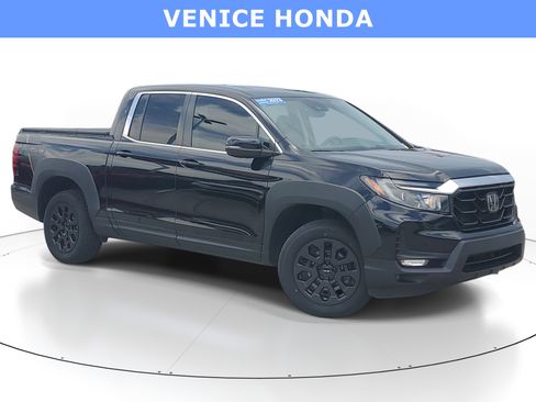 Certified 2023 Honda Ridgeline RTL image 1