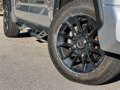 Used 2022 Toyota Tundra SR5 image 2