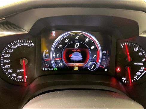 Used 2017 Chevrolet Corvette Z06 RWD image 10