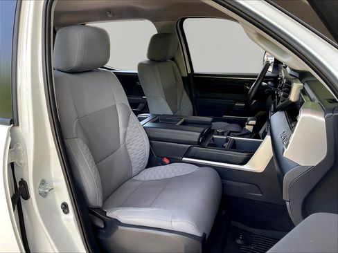 Used 2024 Toyota Tundra SR5 AWD/4WD image 30