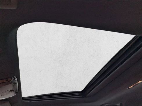 Used 2025 BMW 330i 330i w/ Convenience Package image 15