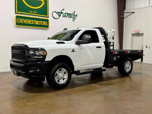 Used 2024 RAM 2500 Tradesman AWD/4WD image 3