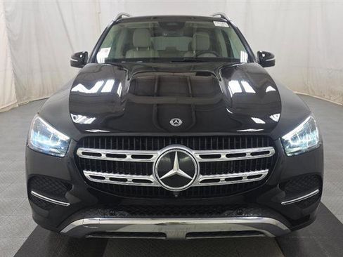 Used 2024 Mercedes-Benz GLE 450e 4MATIC image 2