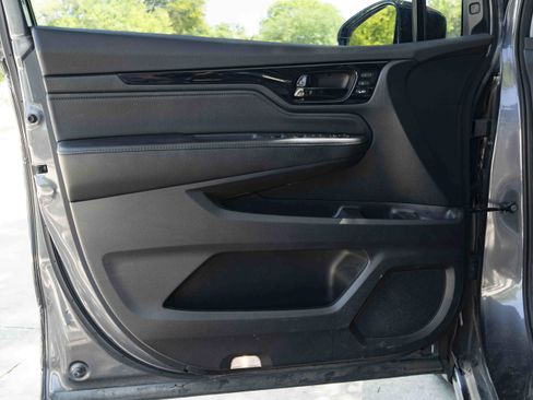 Used 2024 Honda Odyssey Elite image 37