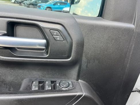 Used 2021 Chevrolet Silverado 1500 Custom RWD image 11