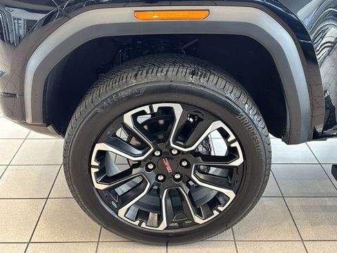 New 2026 GMC Canyon Denali AWD/4WD image 28