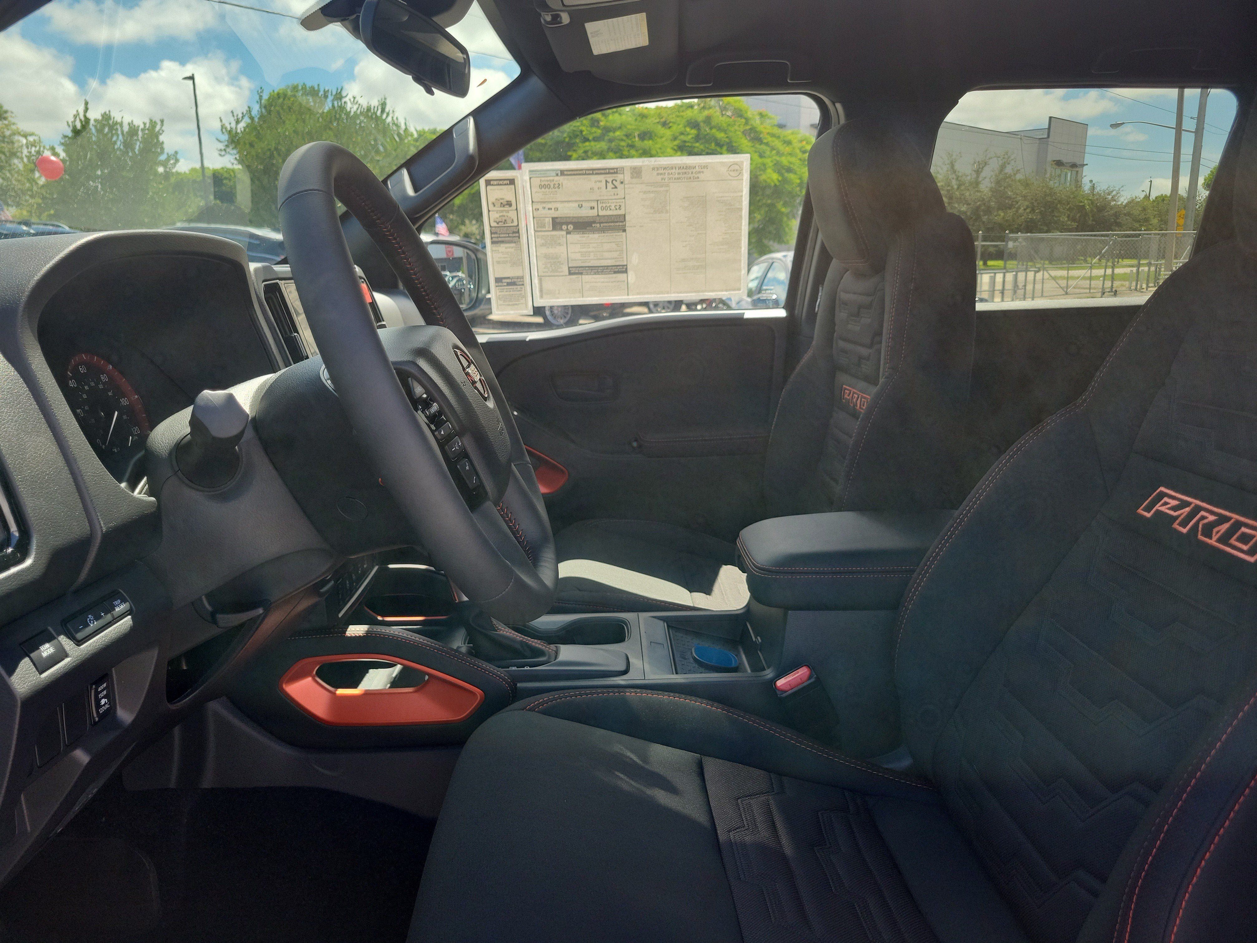 New 2027 Nissan Frontier PRO-4X w/ Pro Convenience Package RWD image 17