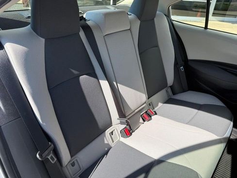 Used 2023 Toyota Corolla LE FWD image 12