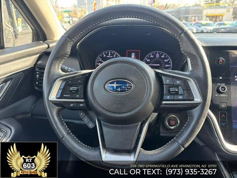 Used 2022 Subaru Outback Premium image 12