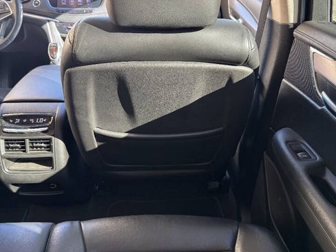 Used 2017 Cadillac XT5 Luxury w/ Driver Awareness Package FWD image 31