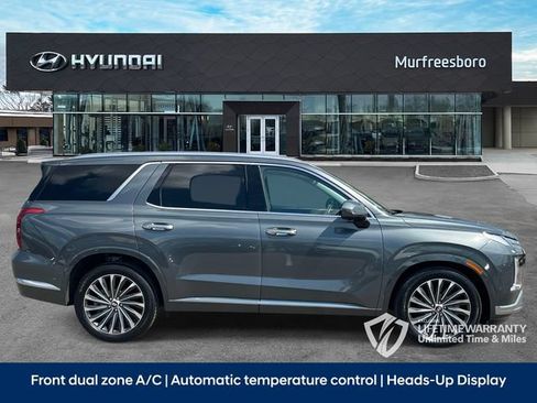Used 2024 Hyundai Palisade Calligraphy AWD/4WD image 4