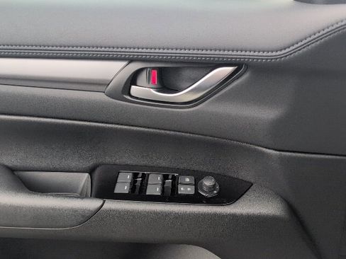 New 2025 MAZDA CX-5 AWD 2.5 S w/ Preferred Package image 14