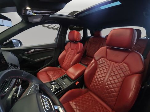 Used 2022 Audi SQ5 Prestige image 10