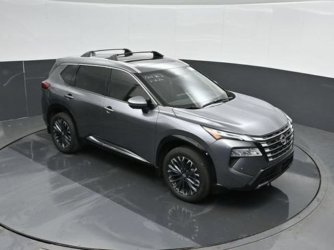 Used 2026 Nissan Rogue Platinum w/ Platinum Premium Package AWD/4WD image 45