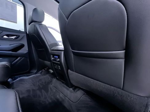 Used 2020 Chevrolet Traverse RS AWD/4WD image 42