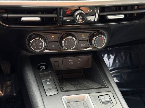 Certified 2025 Nissan Kicks SV FWD image 26