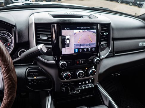 Used 2020 RAM 2500 Big Horn w/ Towing Technology Group image 17